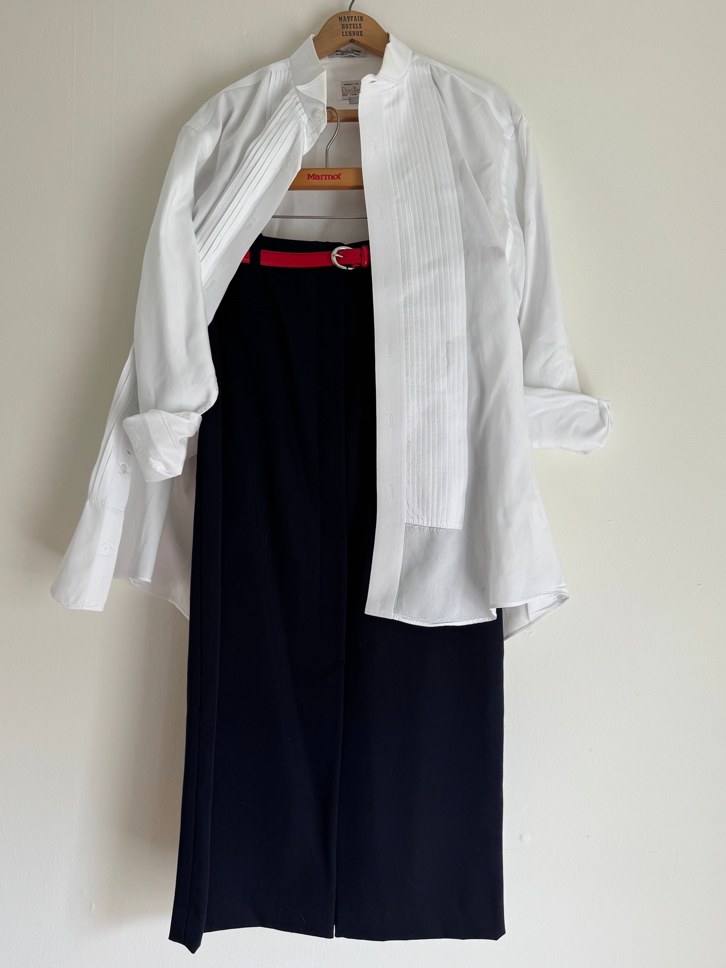 Linda Allard x Ellen Tracy Wool Straight Skirt in Navy