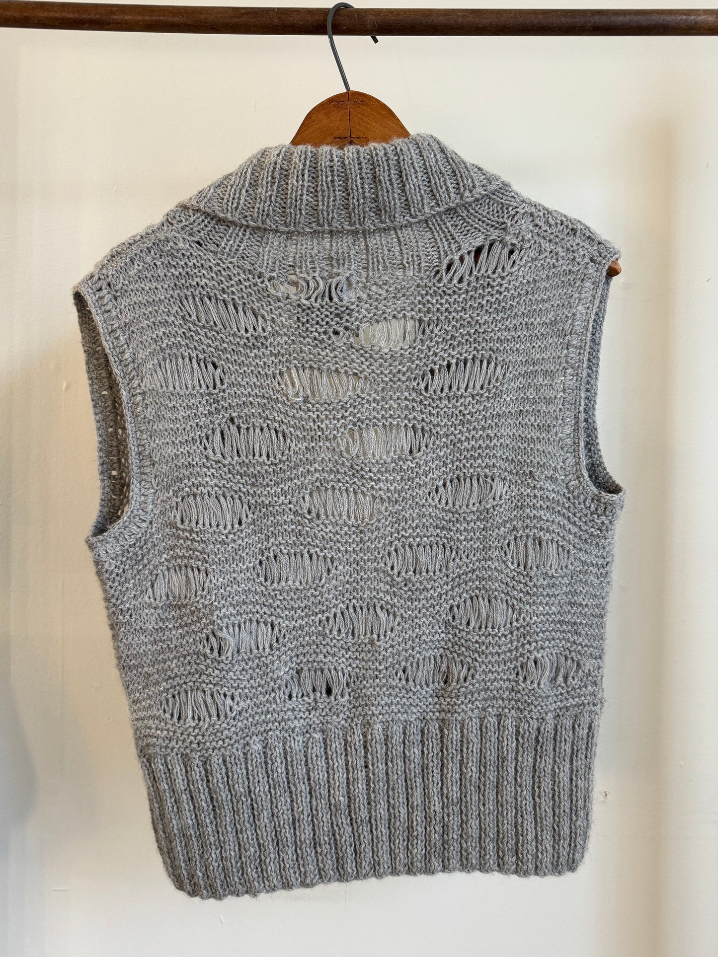 Augden Alpaca Sweater Vest in Grey