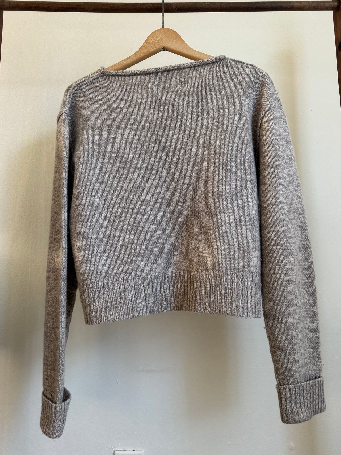 Earnest Sewn Cropped Wool/Cashmere Sweater in Oat
