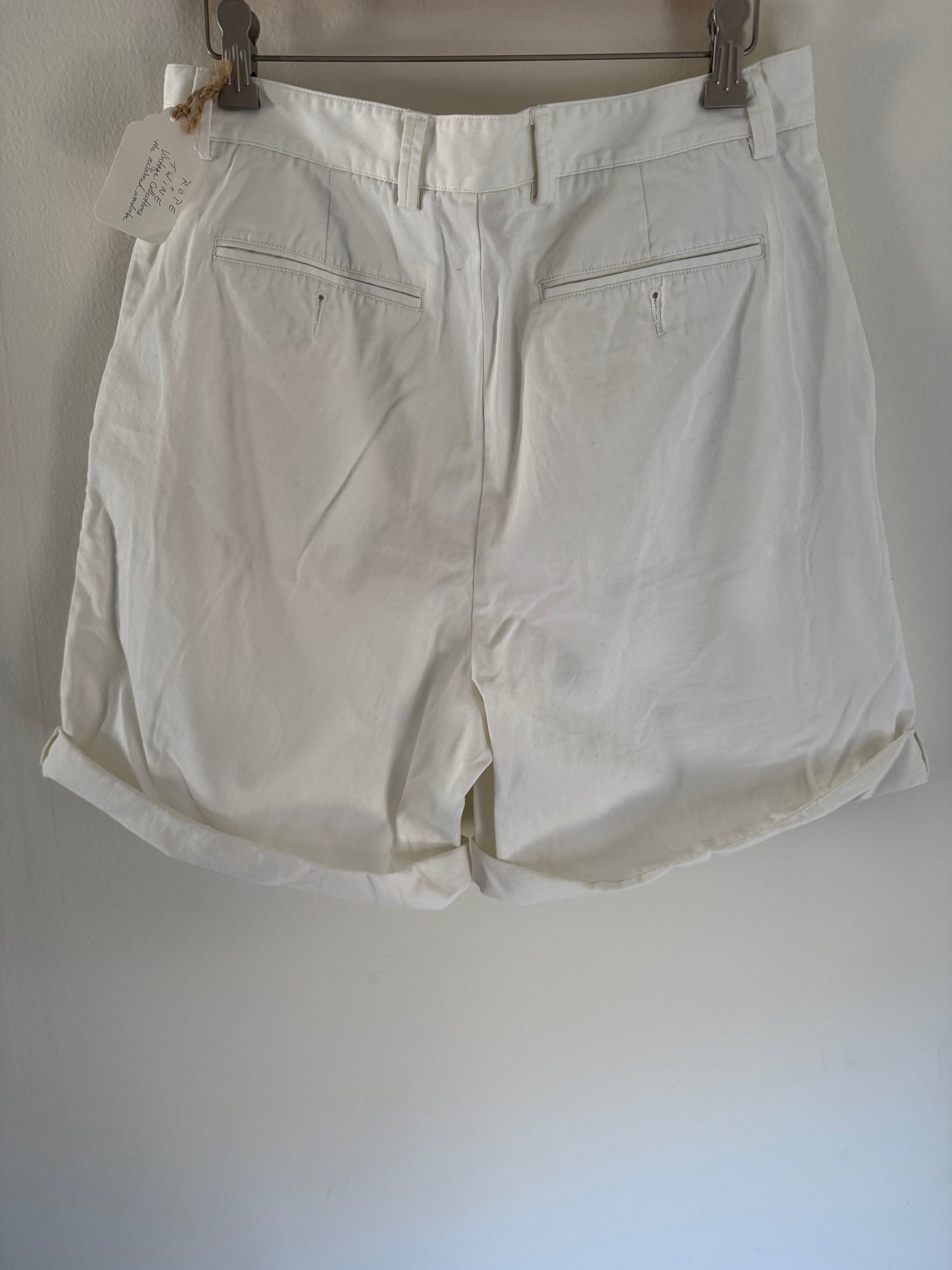 Parisian Signature Cotton Shorts in White
