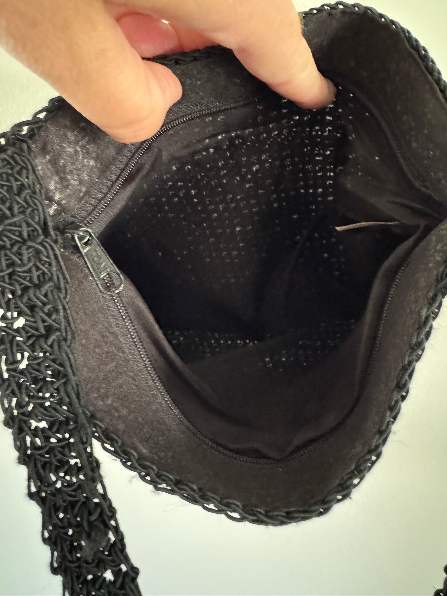Vintage Loop Bag with Flowers in Black