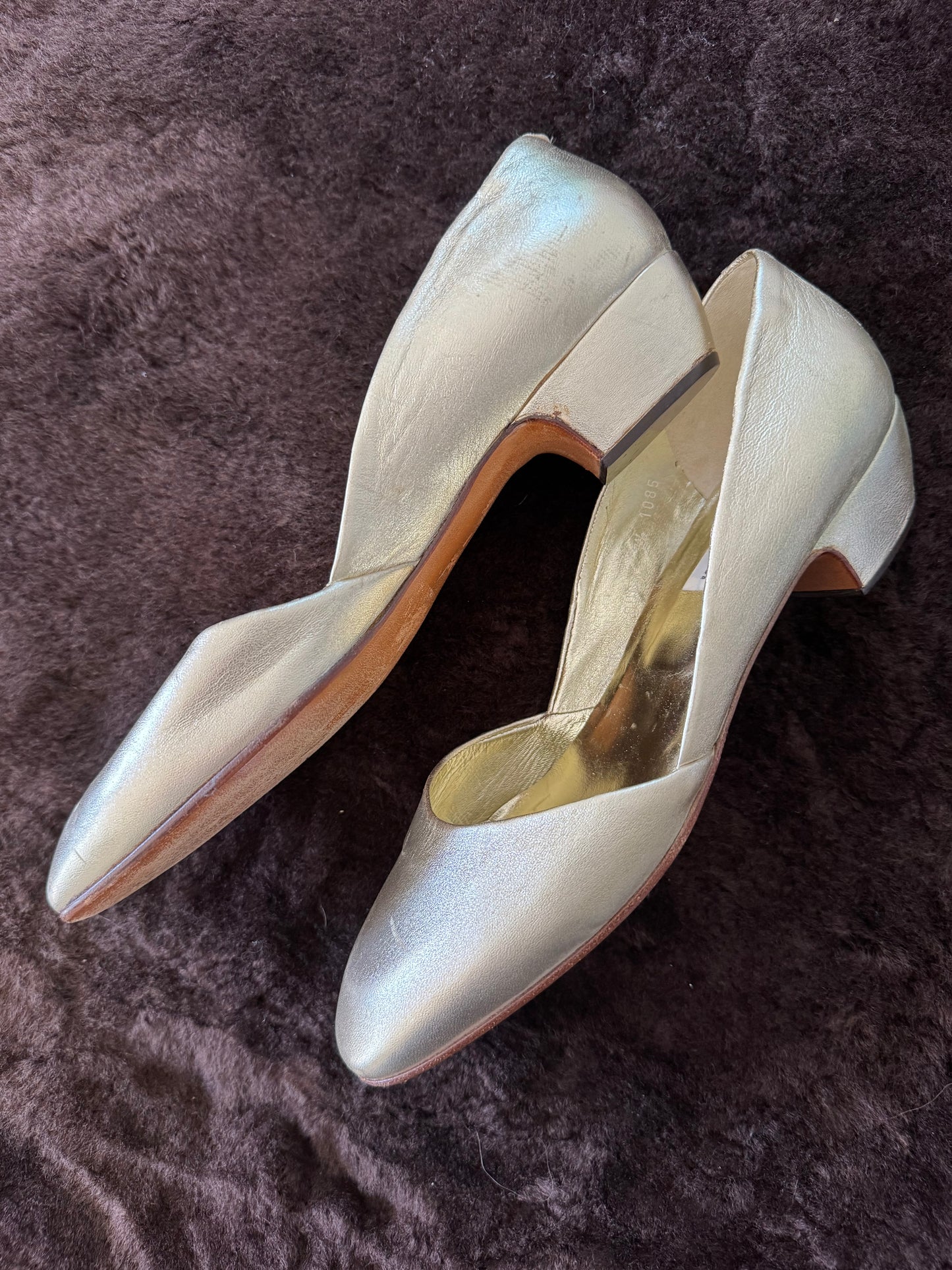 Vintage Ottorino Bossi Shoes in Gold