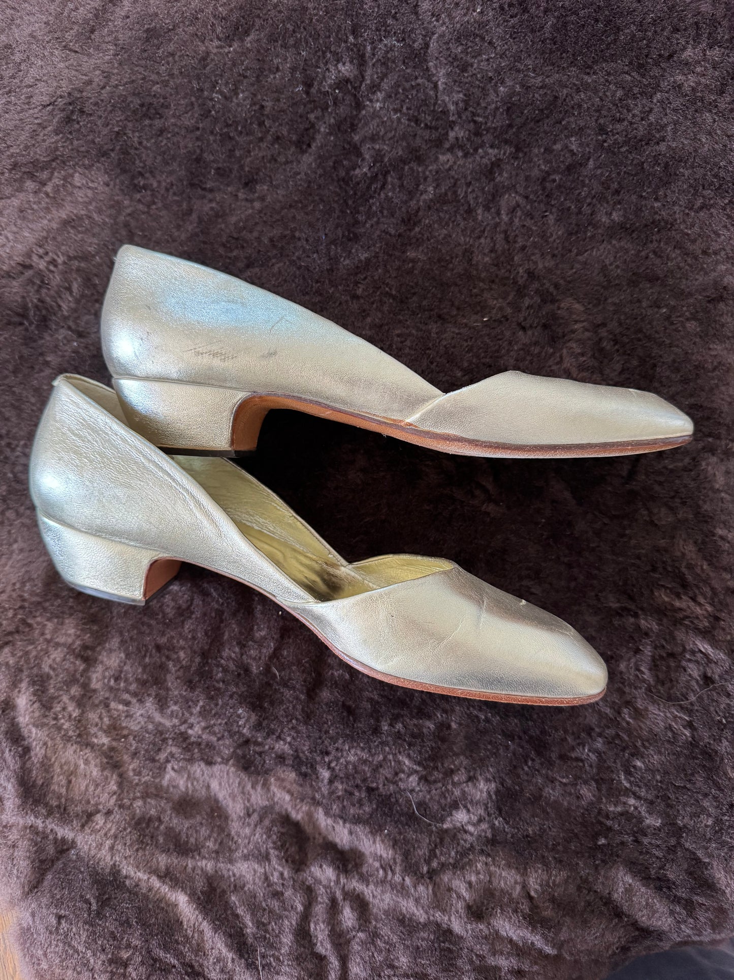 Vintage Ottorino Bossi Shoes in Gold