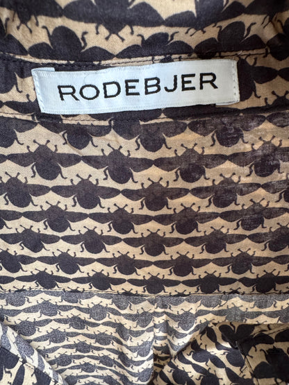 Reclaimed Rodebjer Bee Print Button Down Shirt in Black/Tan
