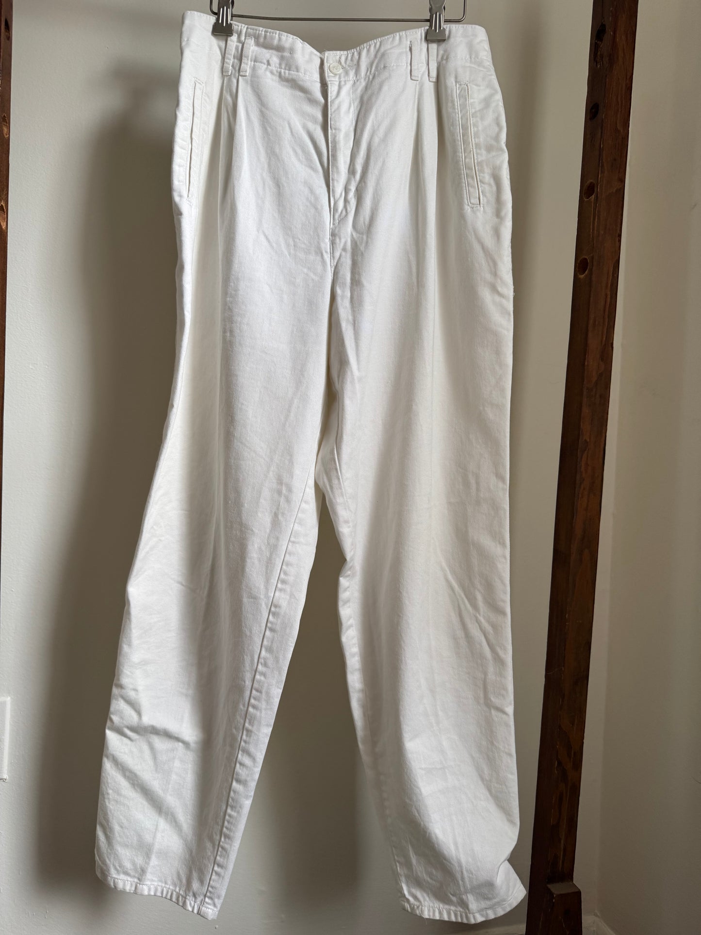 Vintage Dockers Cotton Easy Tapered Pants in White