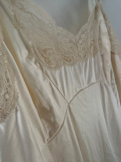 Vintage Wonder Maid Slip Dress in Cream
