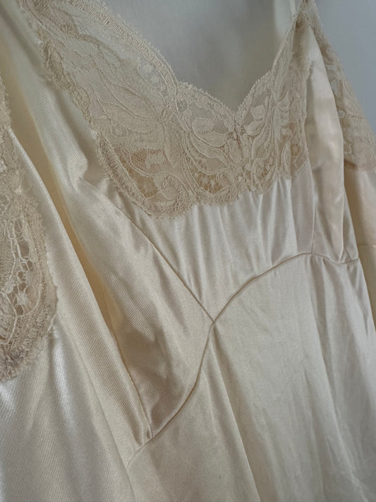Vintage Wonder Maid Slip Dress in Cream