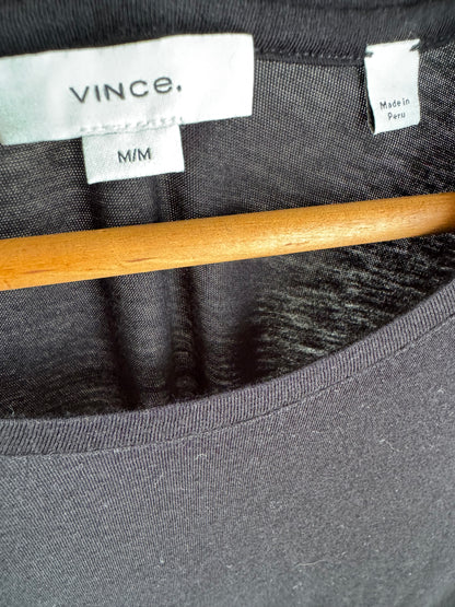 Vince Fitted Tee in Black
