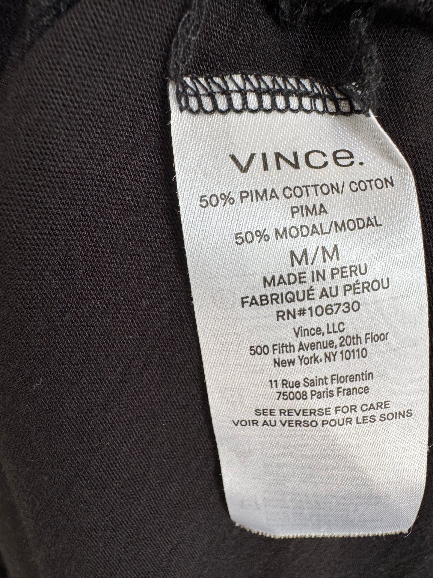 Vince Fitted Tee in Black