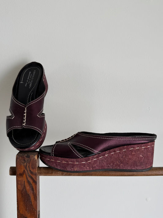Donald J Pliner Platform Slides in Metallic Plum size 8