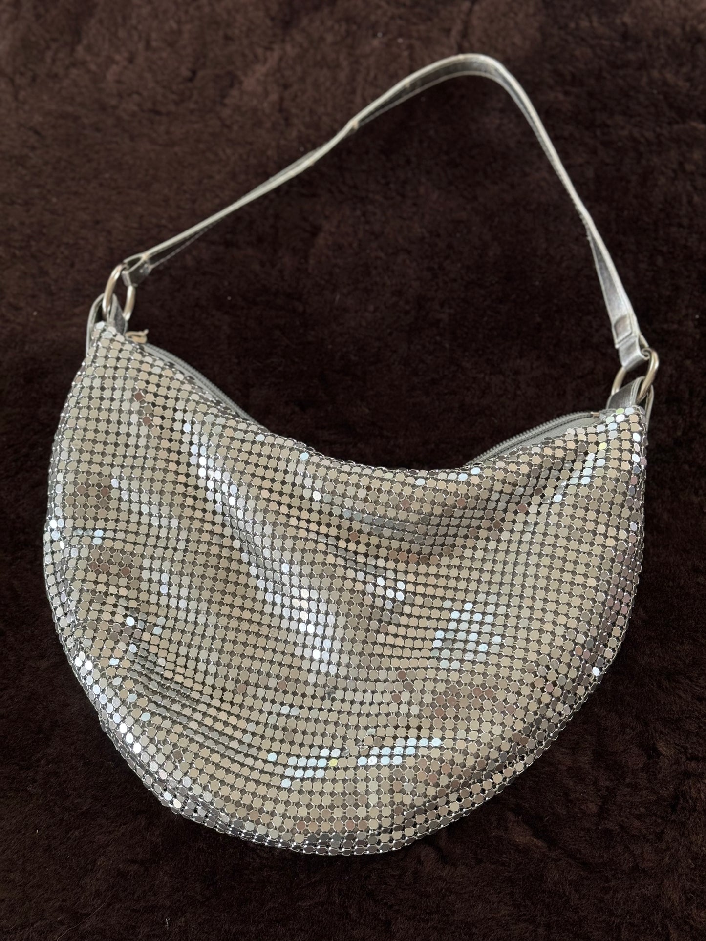 Metal Mesh Y2K Vibes Handbag in Silver