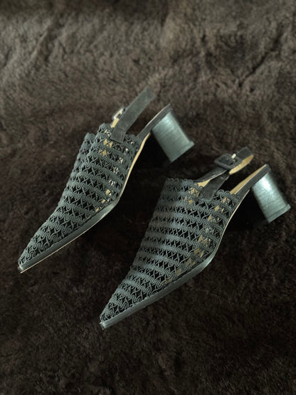 Guess Made In Spain Woven Shoes in Black