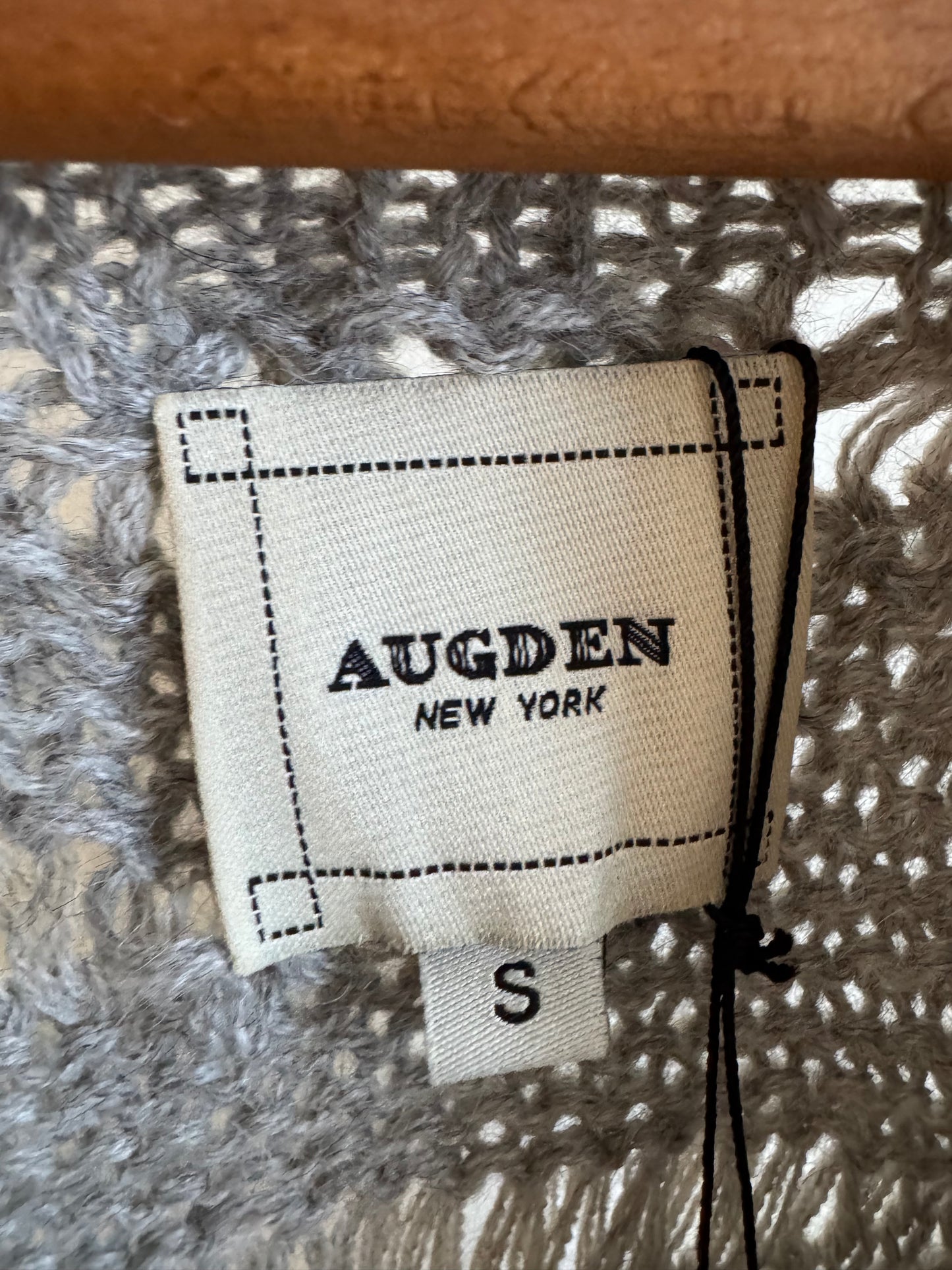 Augden Alpaca Sweater Vest in Grey