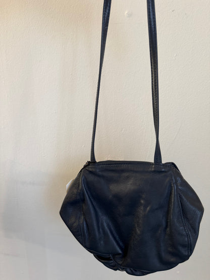 Accessory Lady Leather Gathered Bag in Navy