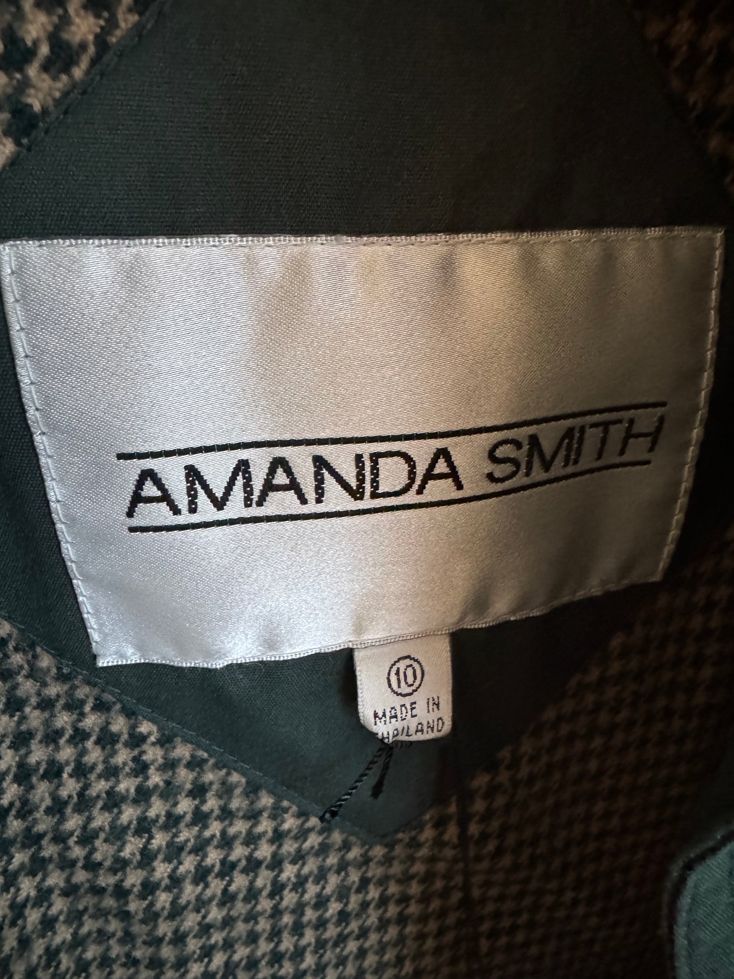 Amanda Smith Cotton Barn Coat in Hunter Green