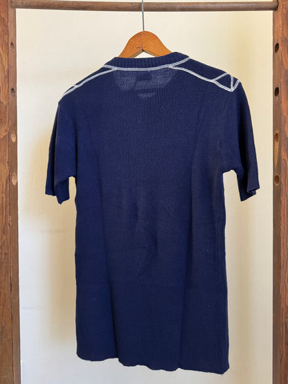 Vintage Arrow Knit Short Sleeve Henley in Navy