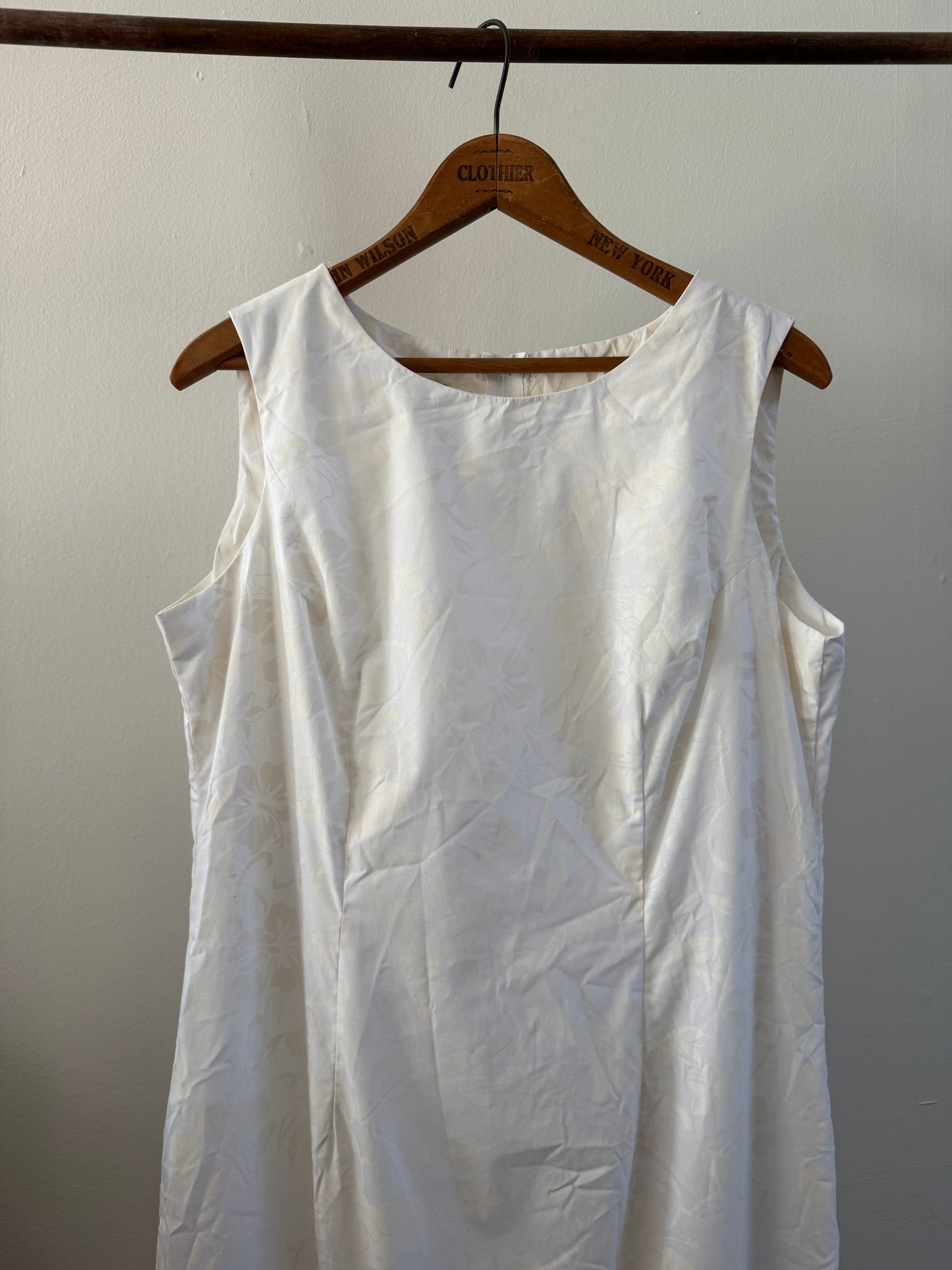 Vintage Hilo Hatties Hawaiian Dress in Ivory