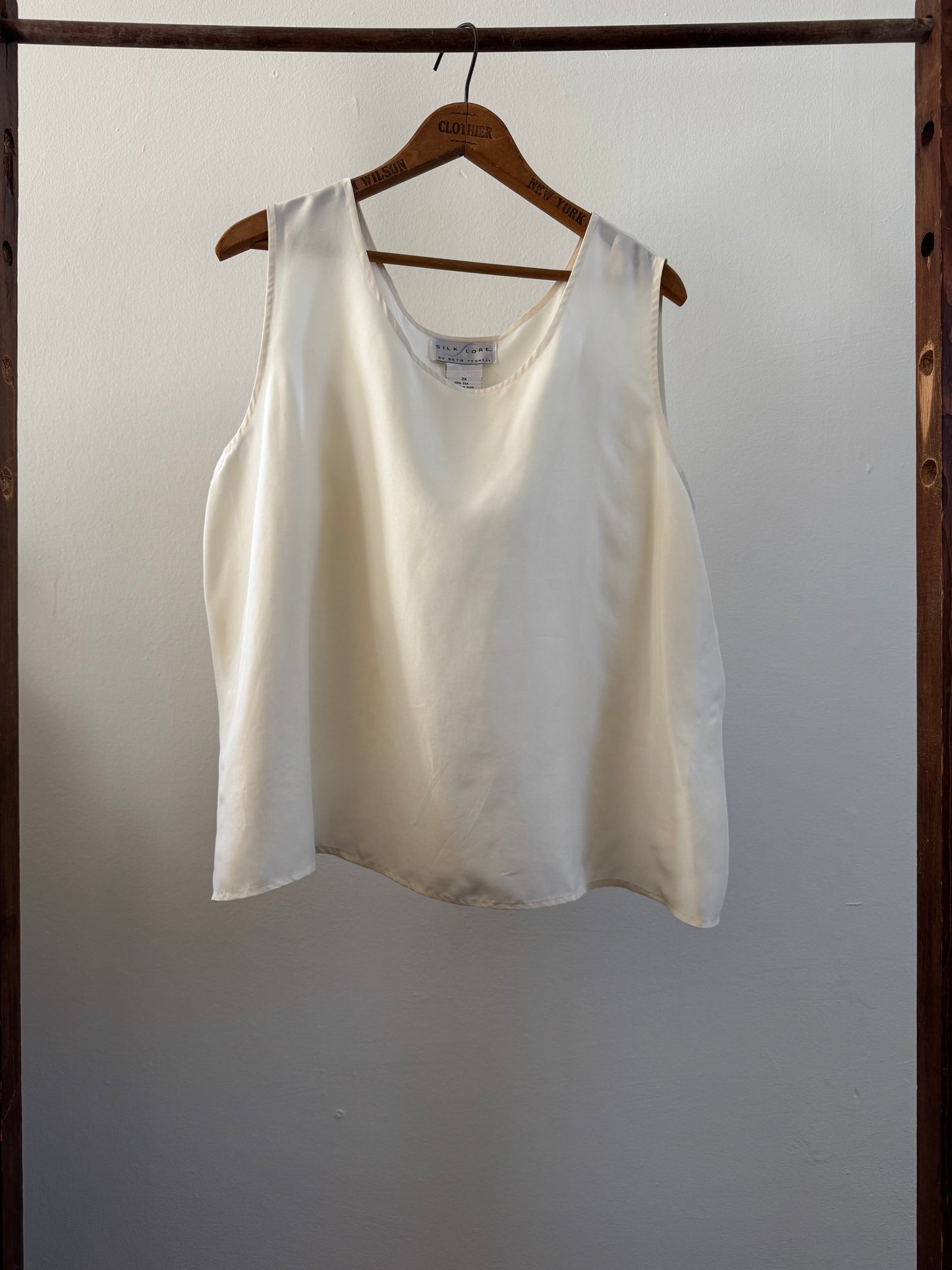 Reclaimed Silk Lore Silk Tank in Ivory