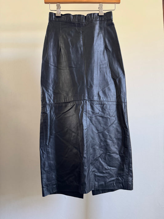 Vintage Leather Midi Skirt in Black