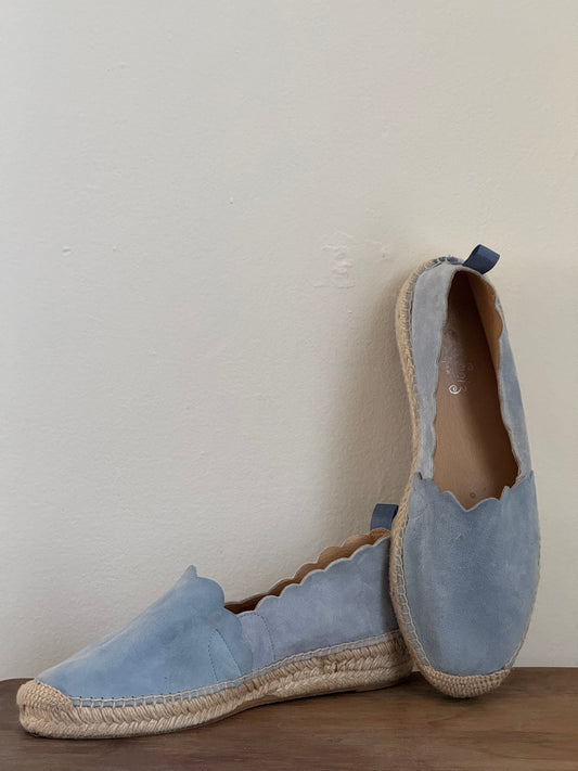 Reclaimed Spanish Suede Espadrilles in Sky Blue