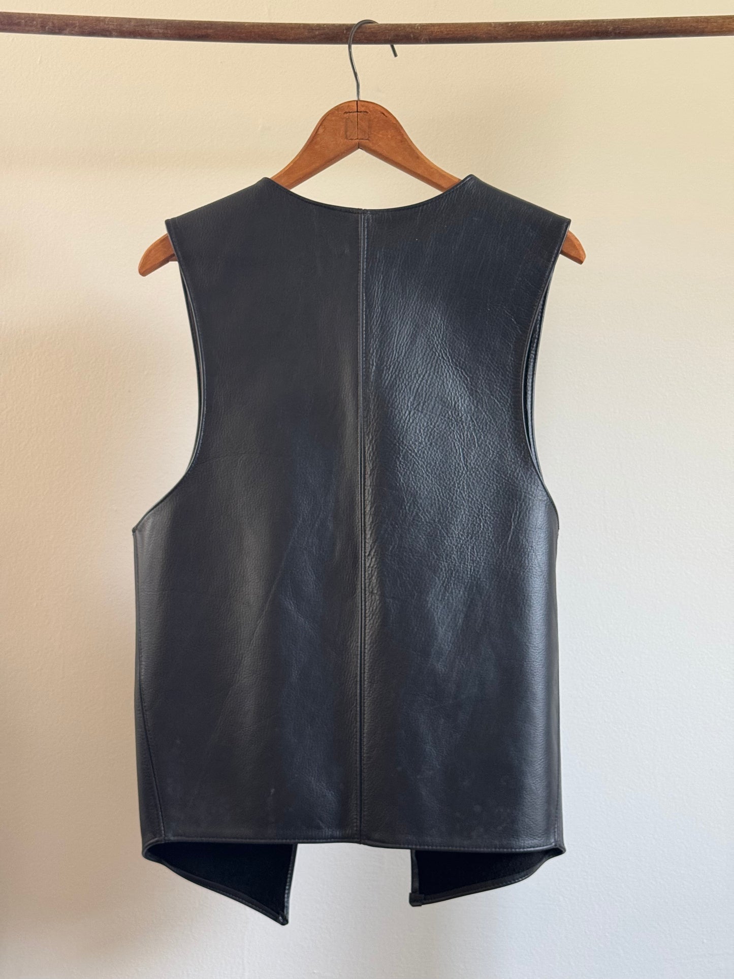 Vintage Leather Minimal Leather Vest in Black