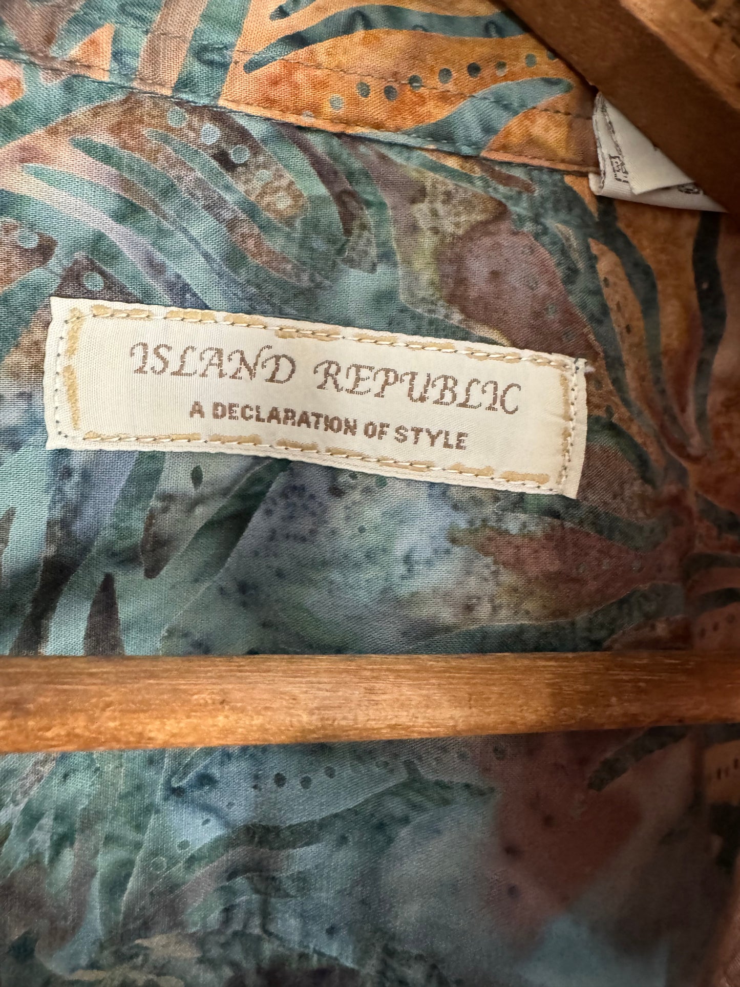 Island Republic Short Sleeve Button Down Shirt in Ocean