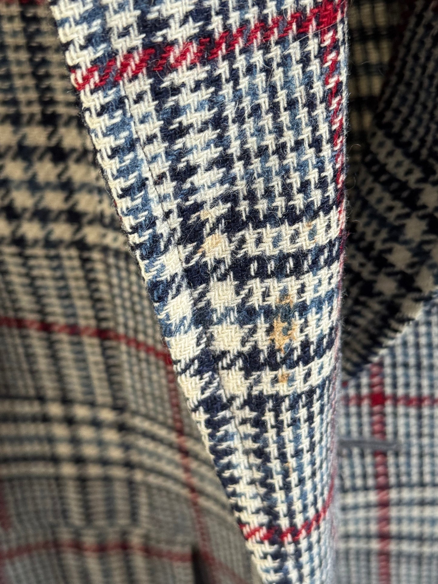 Vintage Griffon Wool Sport Coat in Blue/Cream/Burgundy