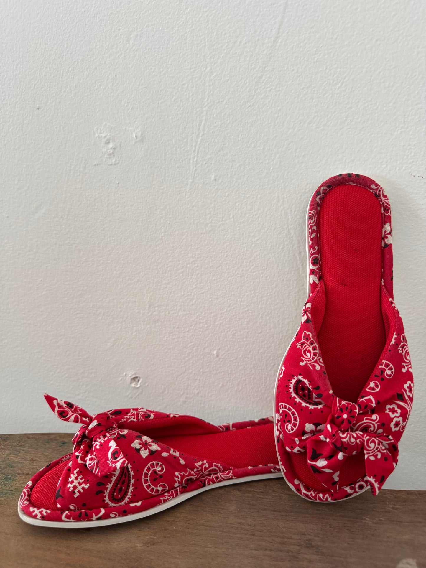 Vintage Bandana Sandals in Red