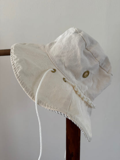 Vintage Orvis Canvas Fishing Hat in White