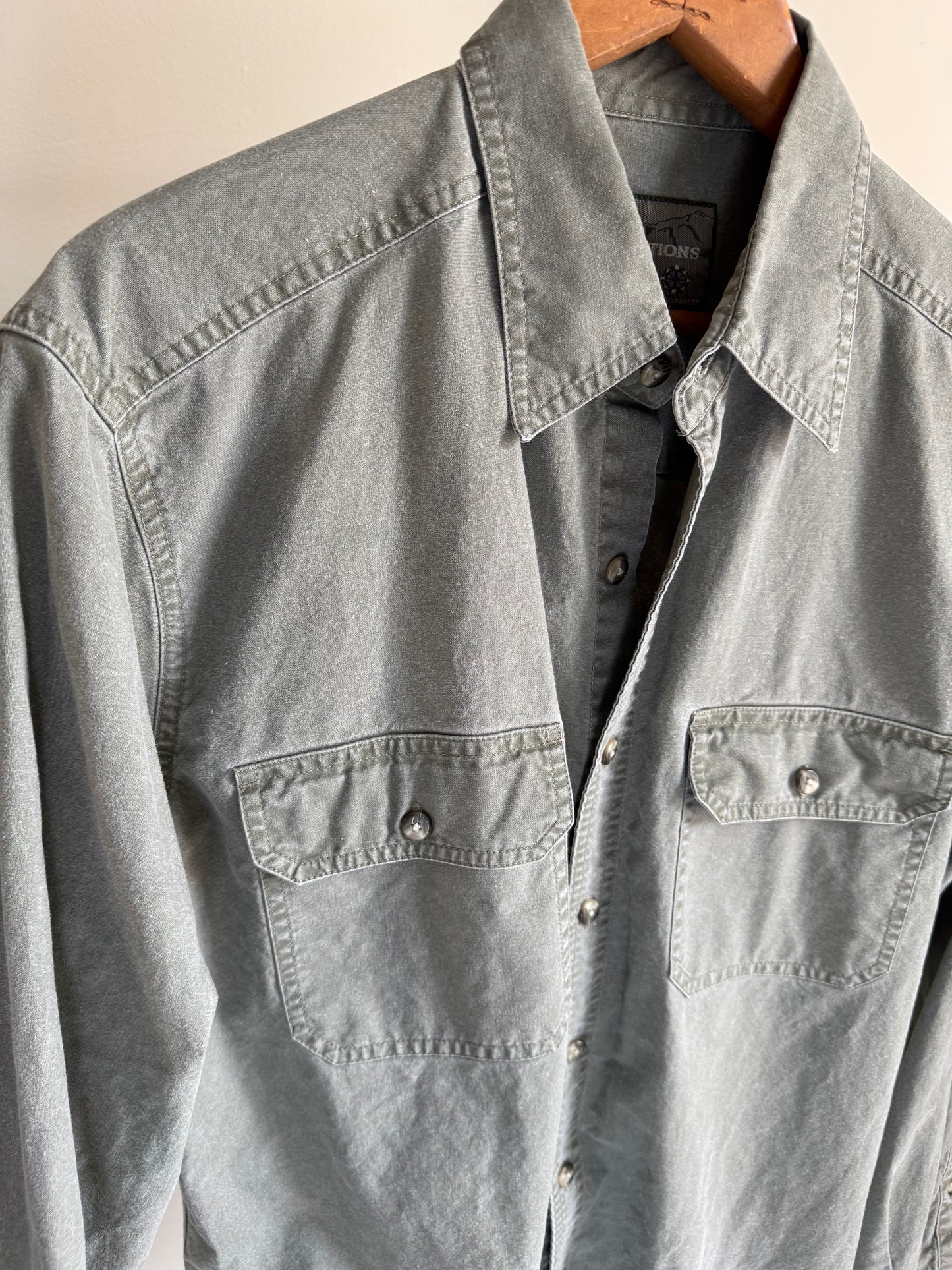 Reclaimed Expedition Patch Pocket Button Down Shirt in Thyme