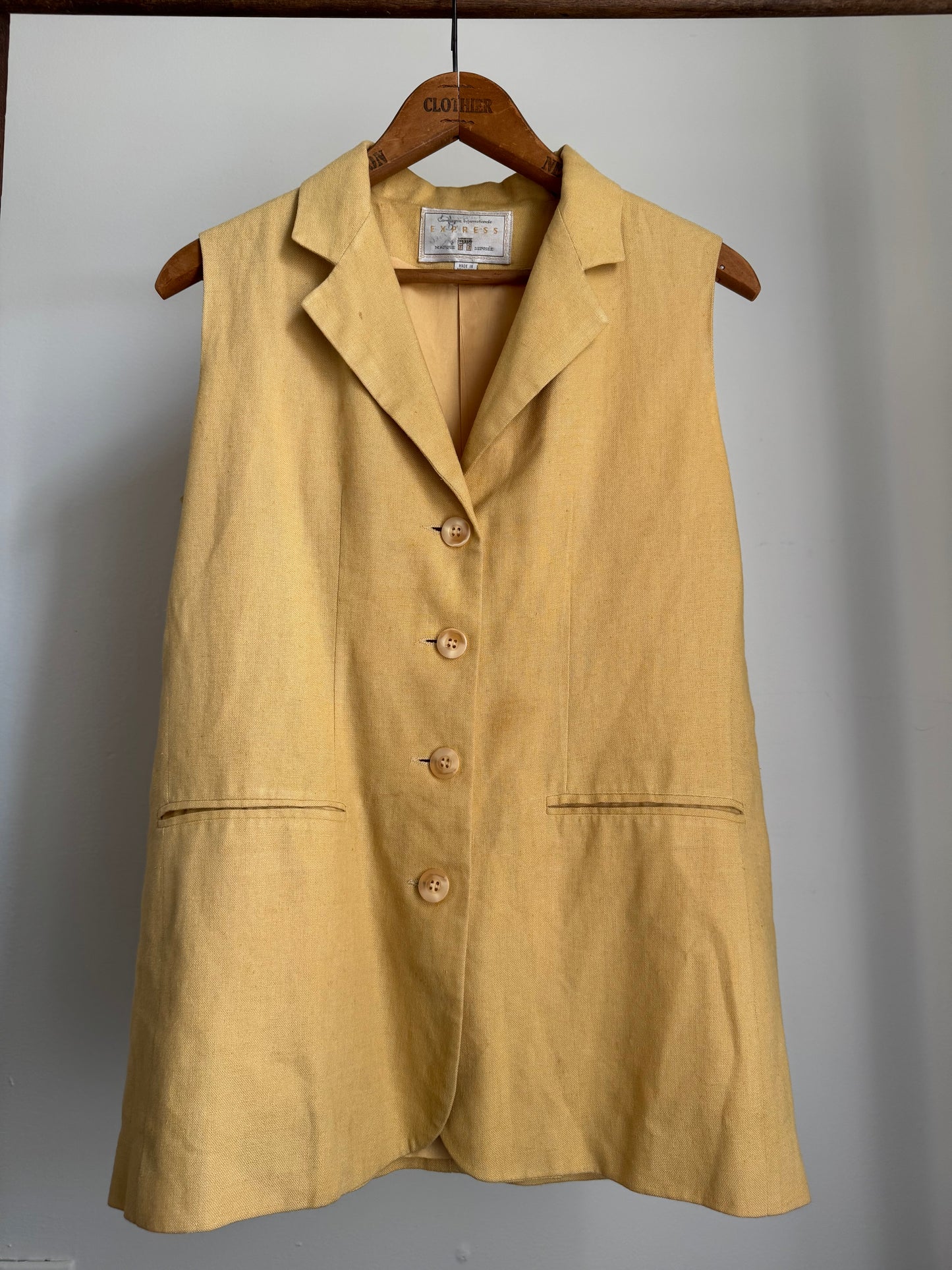 Vintage Express Linen/Cotton Blend Vest in Mustard