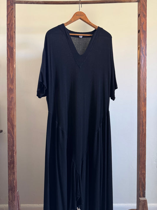 Vintage Rayon Over Sized Dress in Black