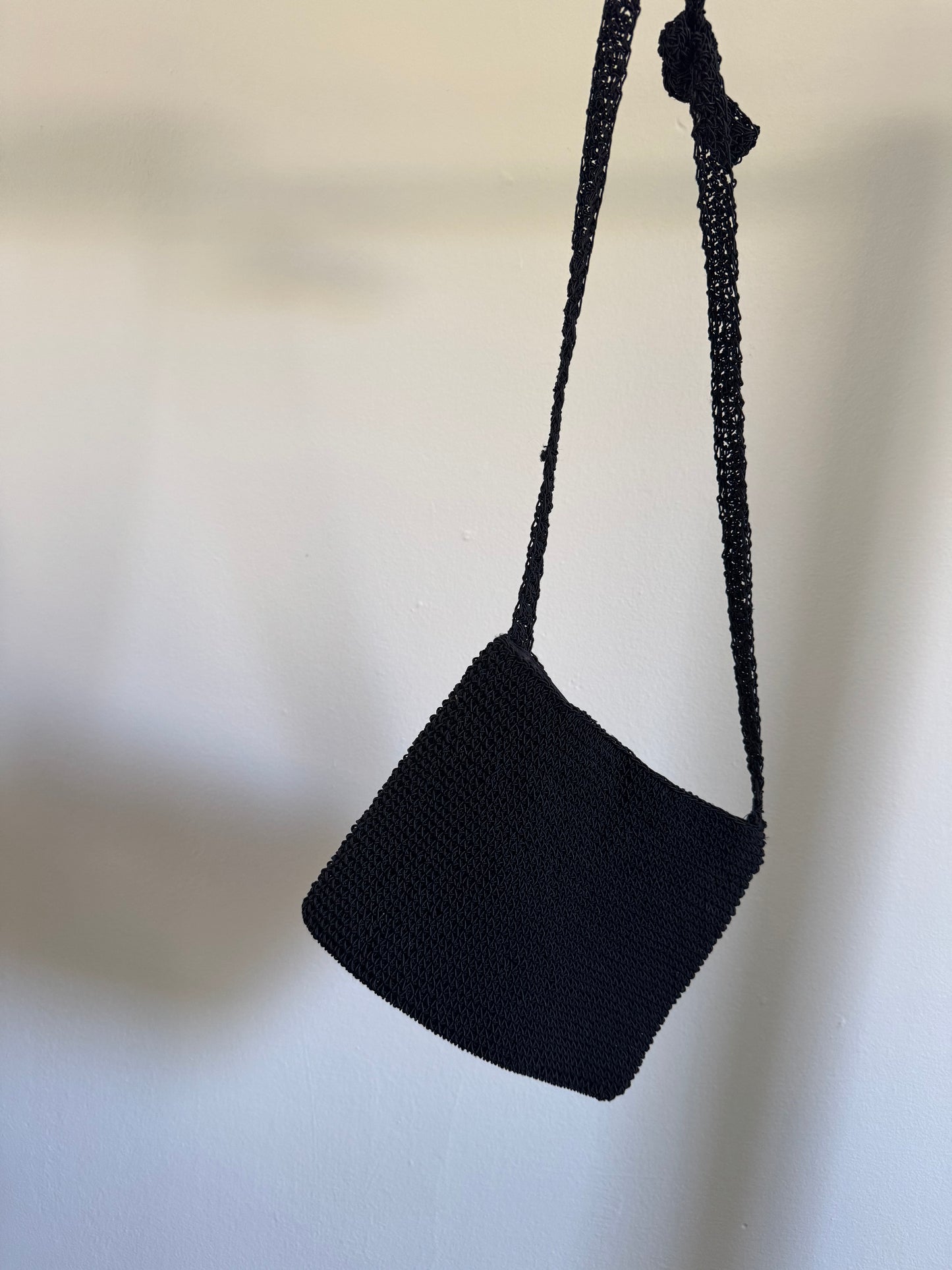 Vintage Loop Bag with Flowers in Black